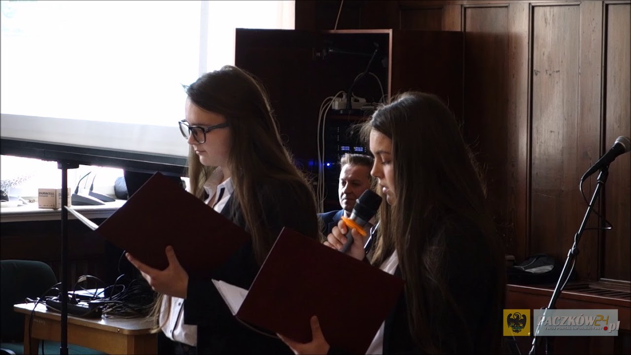Obejrzyj nagranie z uroczystości nadania tytułu Honorowego Obywatela Gminy Paczków